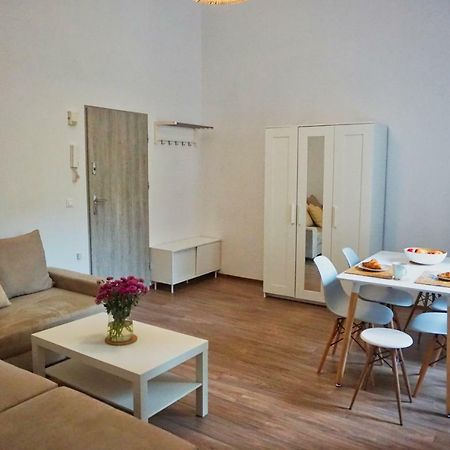 Palace Of Culture, Modern City Center Suite! Warsaw Luaran gambar