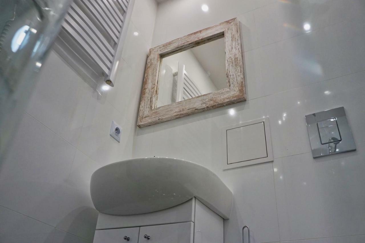 Palace Of Culture, Modern City Center Suite! Warsaw Luaran gambar